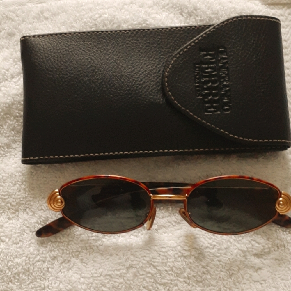 Vintage Gianfranco Ferrè Sunglasses